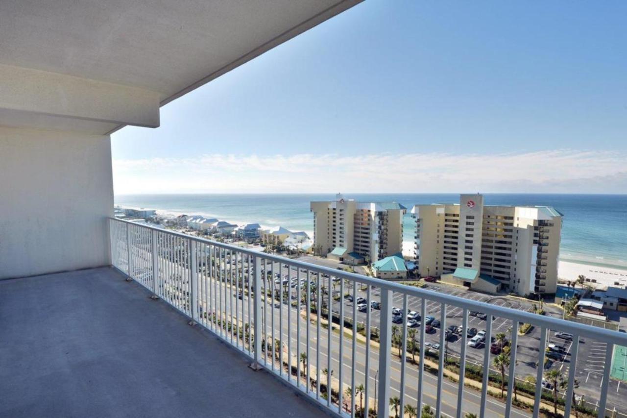 Laketown Wharf Iii Holiday home