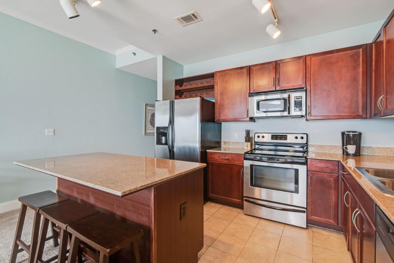 Laketown Wharf Iii * Panama City Beach